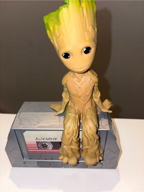 Dancing Groot Speaker Disney